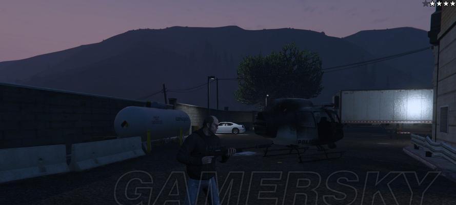 《GTA5》飞行系统全面解析（掌握这些技巧）