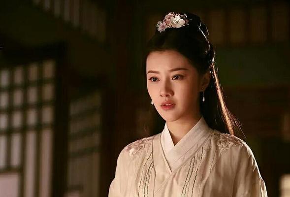 云梦四时歌极品符灵干戚技能属性是什么？干戚的表现如何？